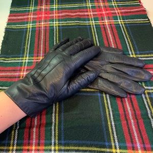 WILSON Black Leather Gloves